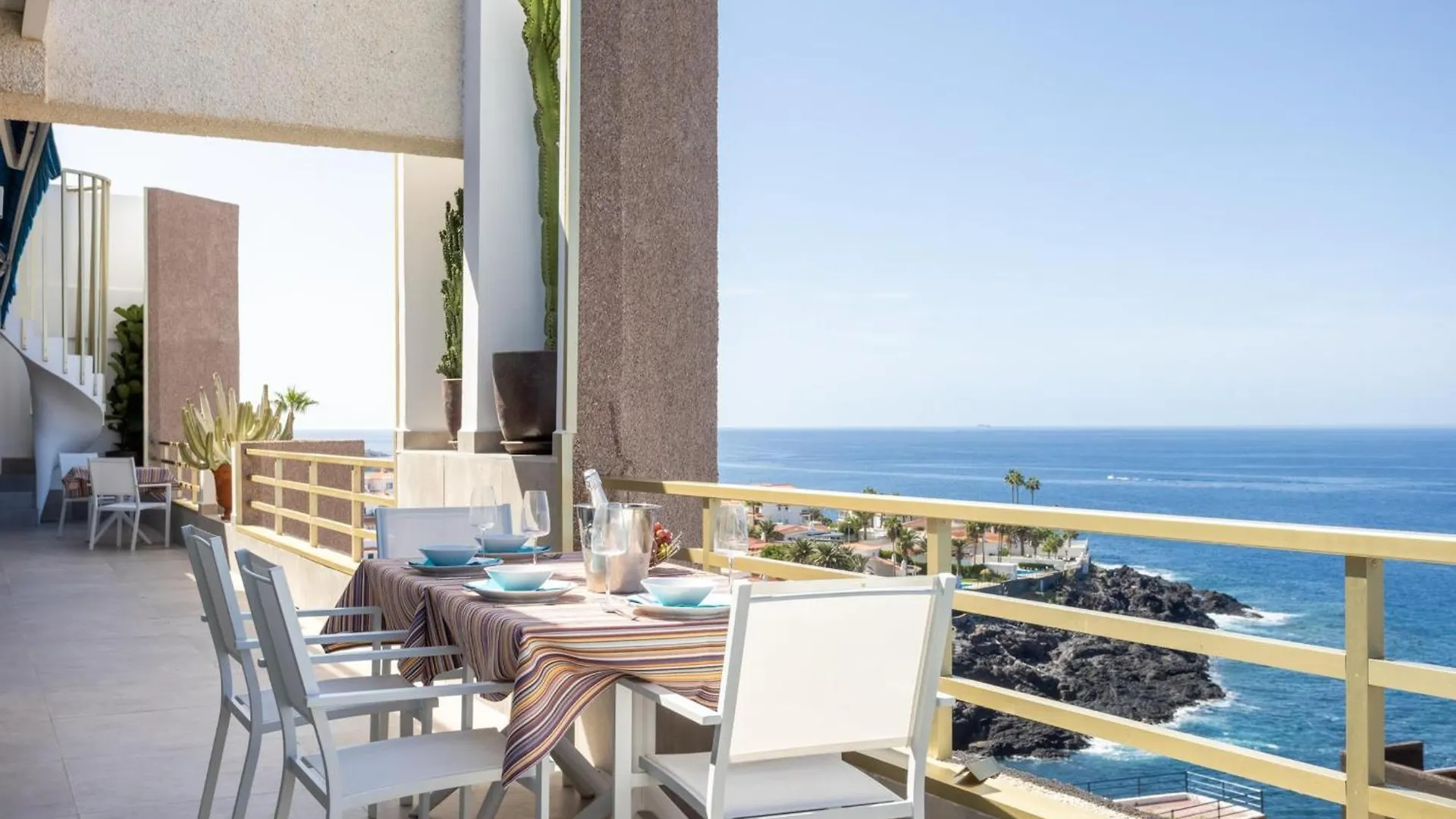Apartment Lujoso Apartamento Frente Al Mar Con Terrazas, Aire Acondicionado Y Wi-Fi En Tenerife - Es-279-8 Santiago del Teide